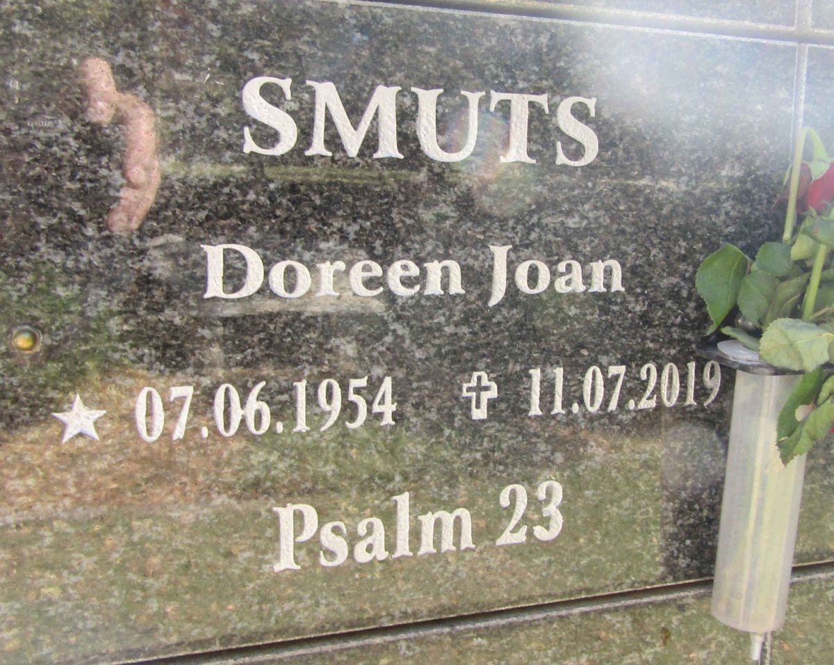 SMUTS Doreen Joan 1954-2019