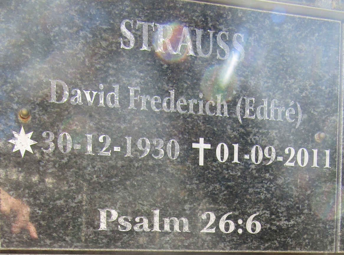 STRAUSS David Frederich 1930-2011