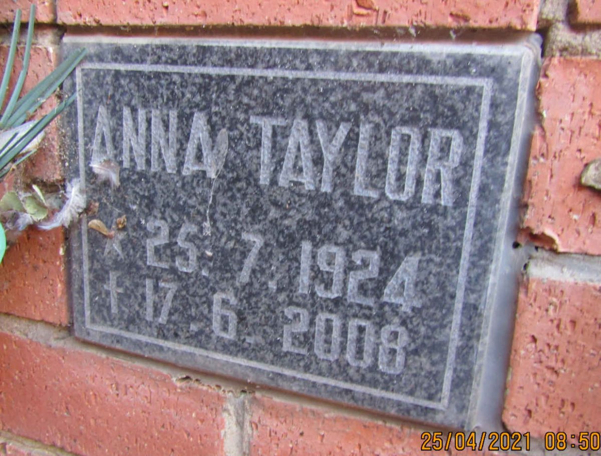 TAYLOR Anna 1924-2008