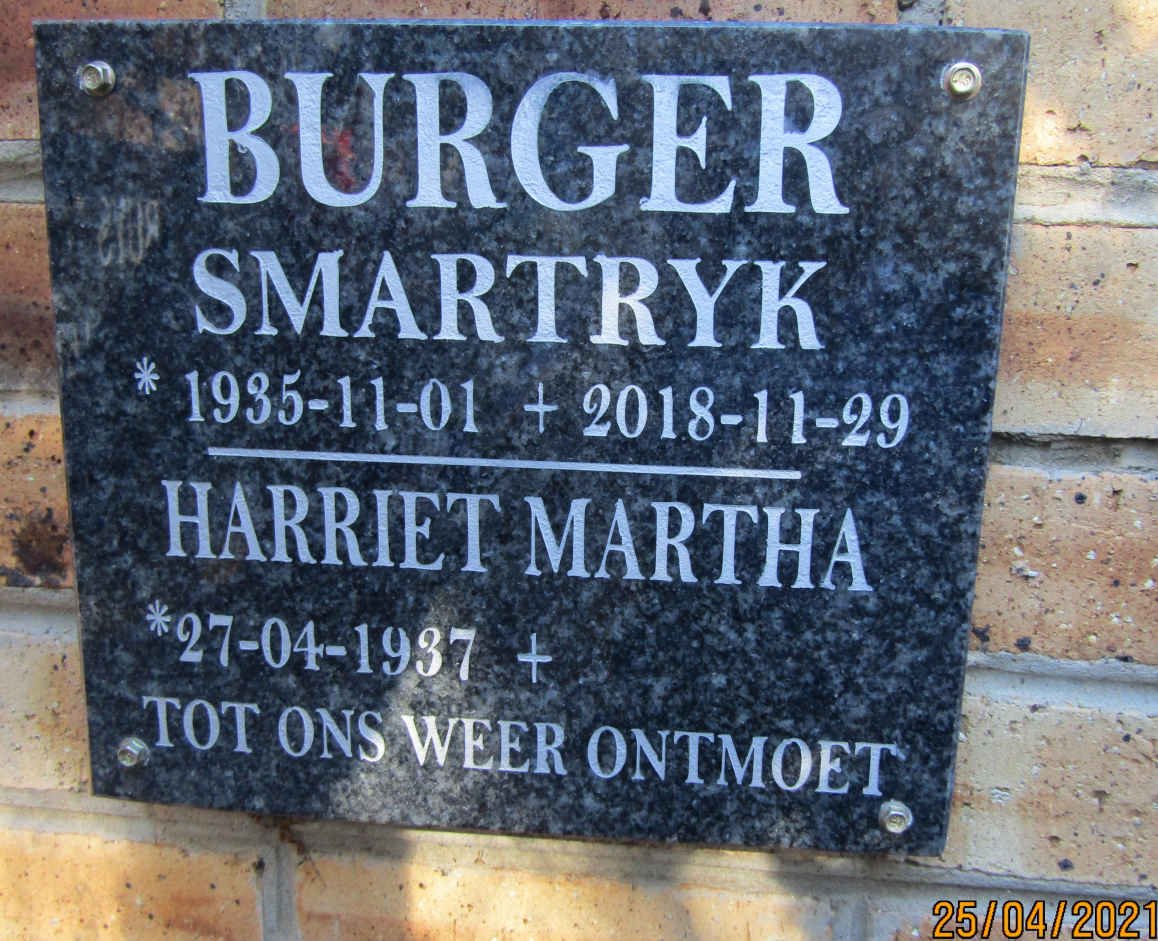 BURGER Smartryk 1935-2018 &amp; Harriet Martha 1937-