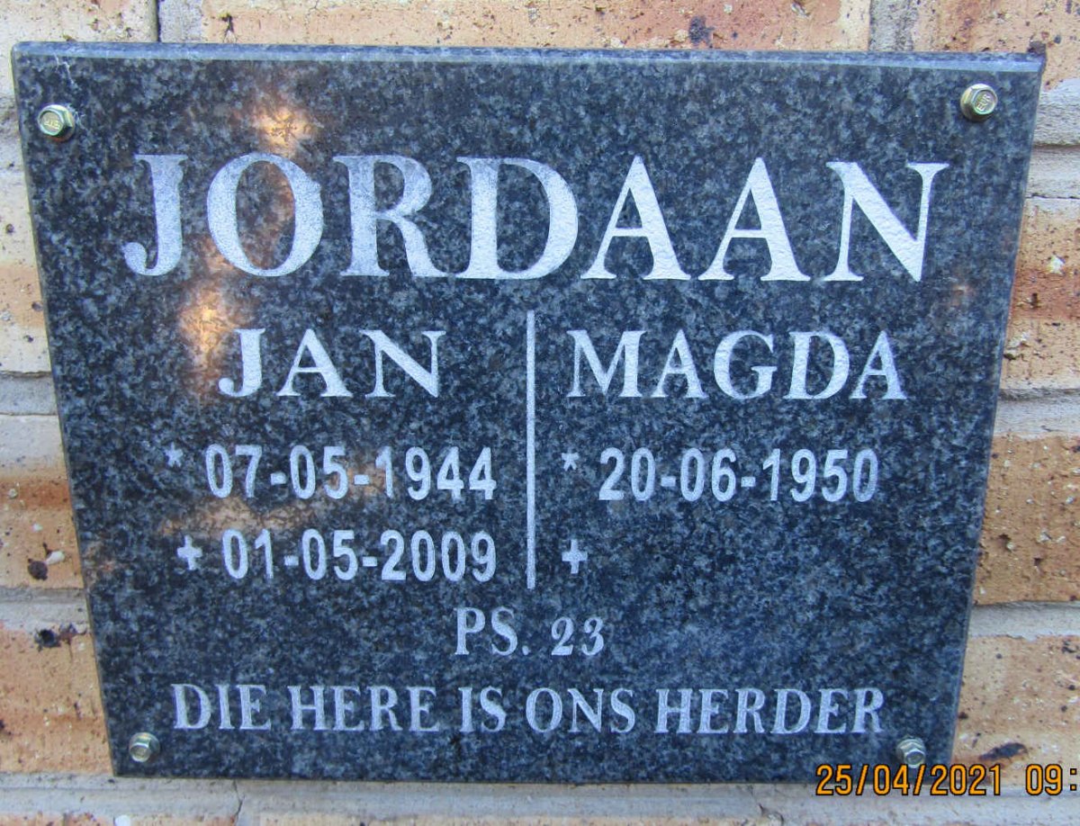 JORDAAN Jan 1944-2009 &amp; Magda 1950-