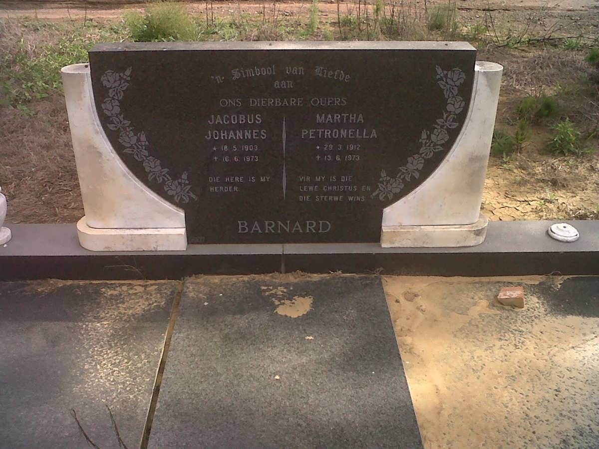 BARNARD Jacobus Johannes 1903-1973 &amp; Martha Petronella 1912-1973