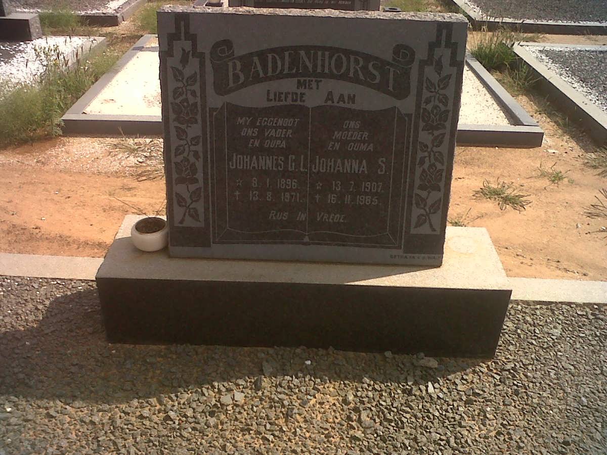BADENHORST Johannes G.L. 1896-1971 &amp; Johanna S. 1907-1985