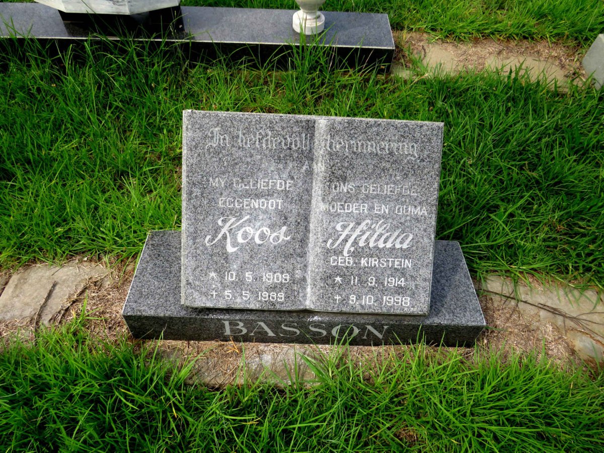 BASSON Koos 1909-1989 & Hilda KIRSTEN 1914-1998