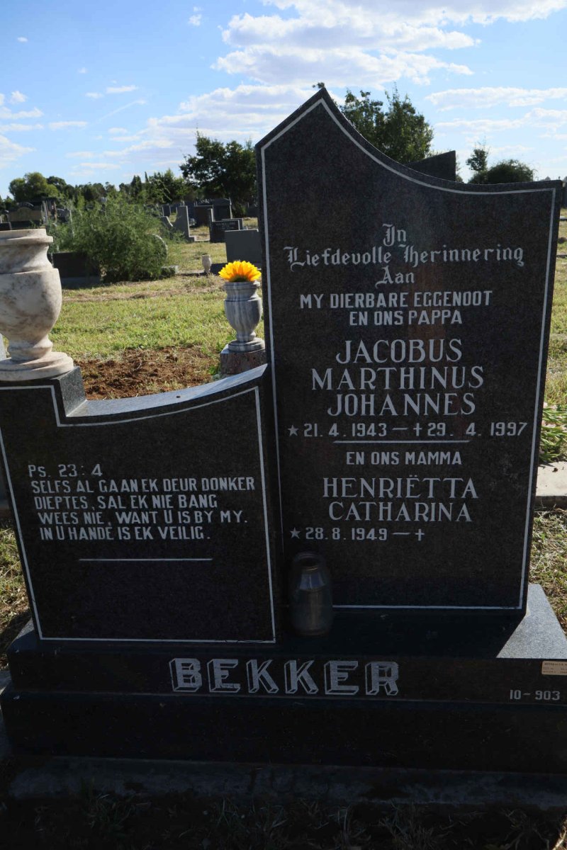 BEKKER Jacobus Marthinus Johannes 1943-1997 &amp; Henrietta Catharina 1949-
