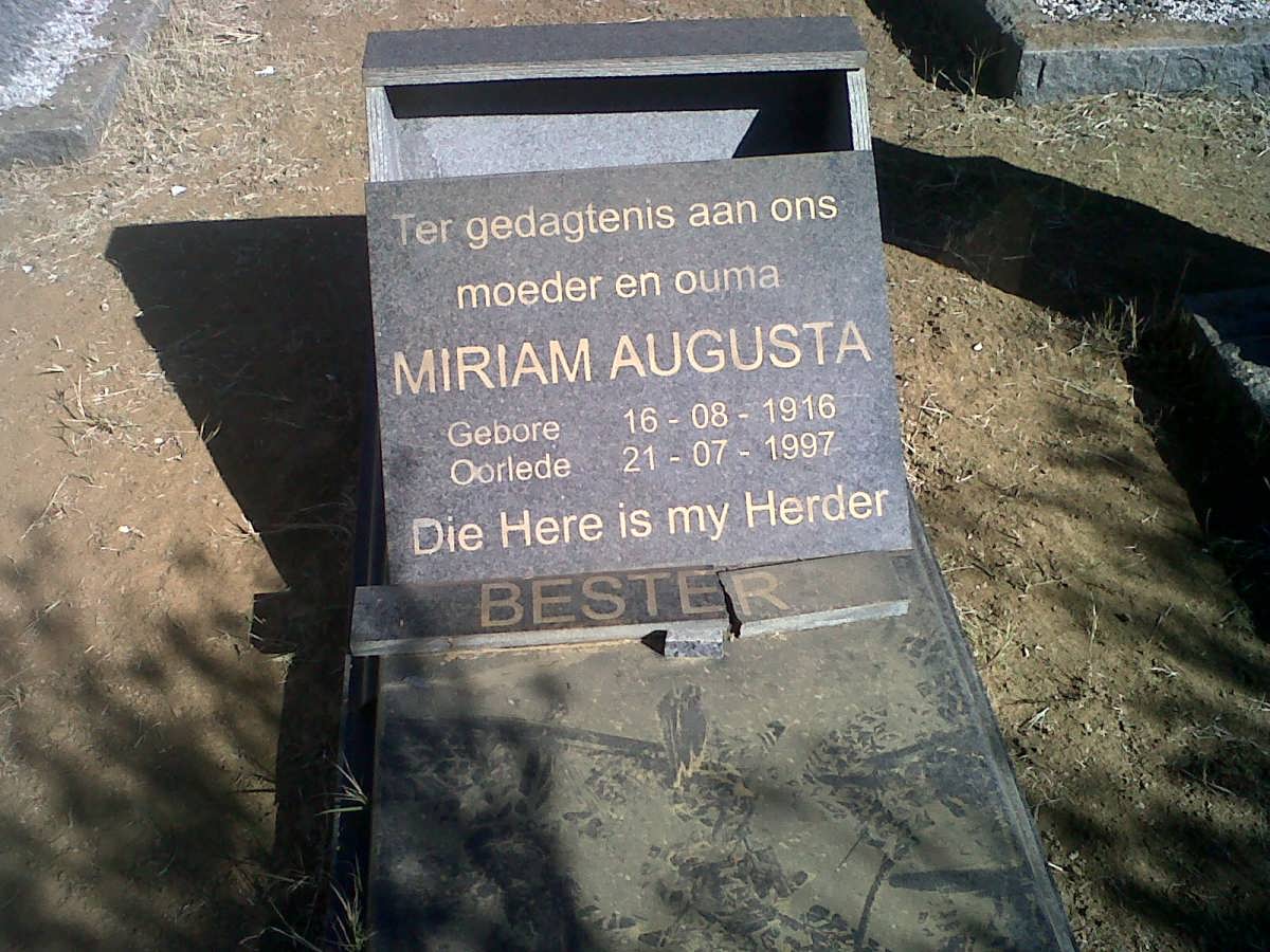BESTER Miriam Augusta 1916-1997