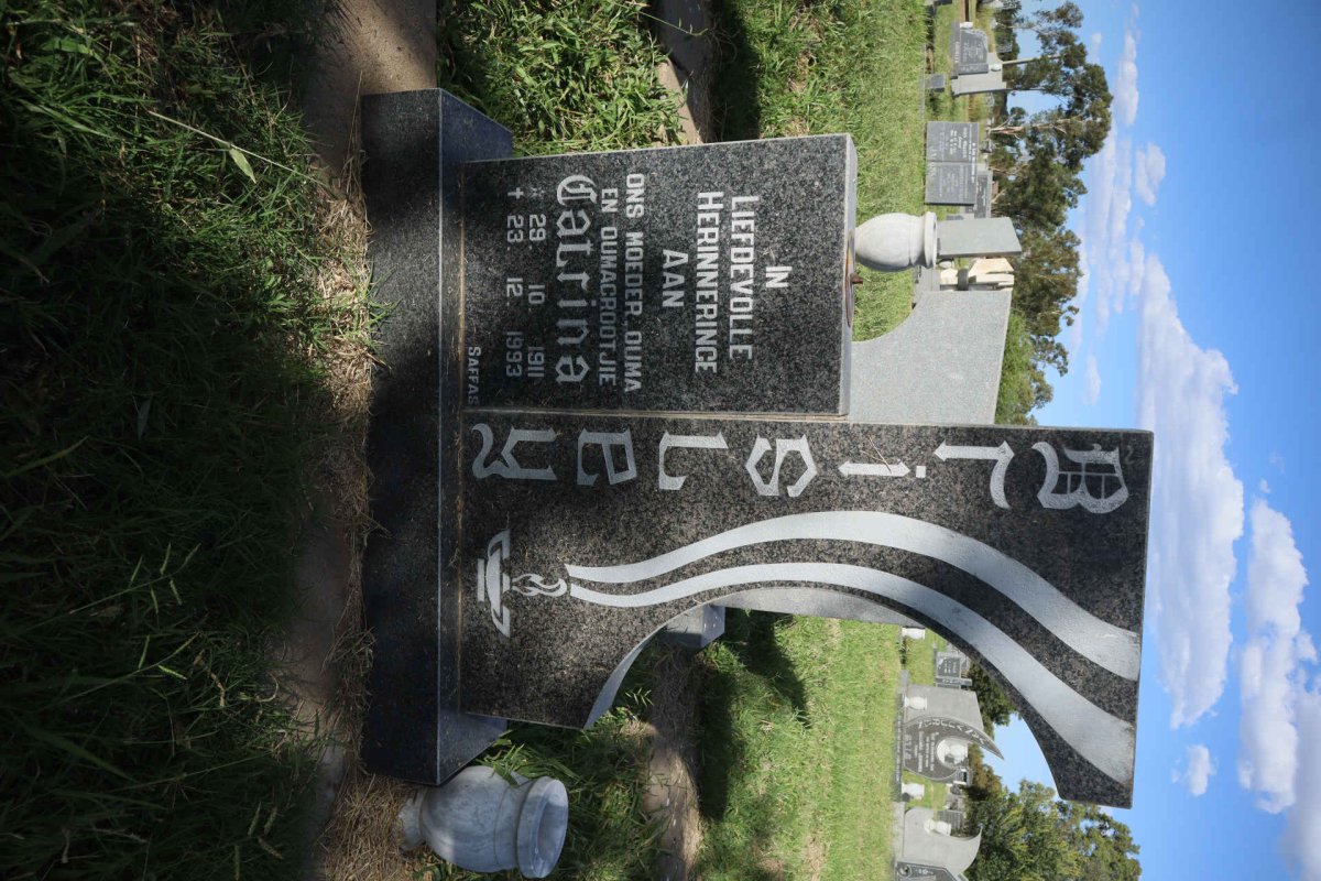 BRISLEY Catrina 1911-1993