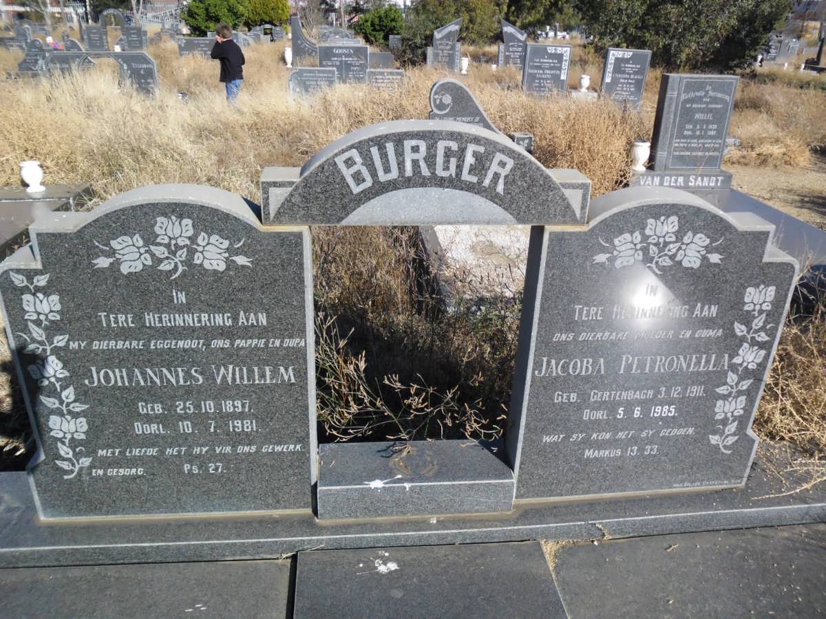 BURGER Johannes Willem 1897-1981 &amp; Jacoba Petronella GERTENBACH 1911-1985