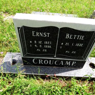 CROUCAMP Ernst 1927-1996 & Bettie 1932-