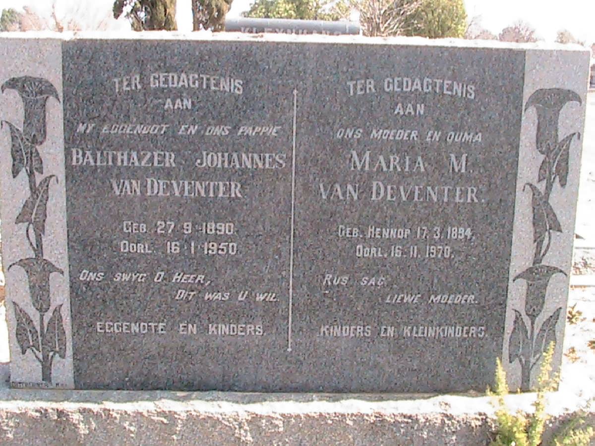 DEVENTER Balthazer Johannes, van 1890-1950 &amp; Maria M. HENNOP 1894-1970
