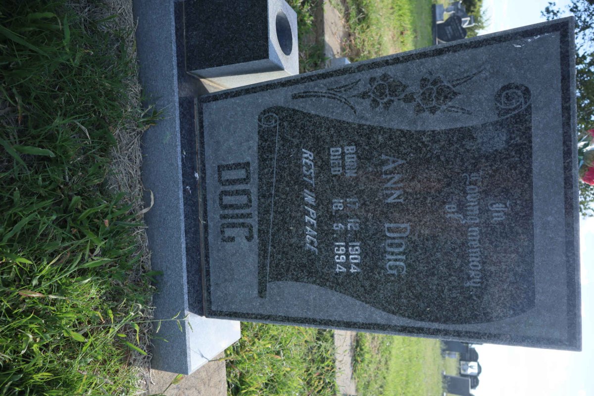 DOIG Ann 1904-1994