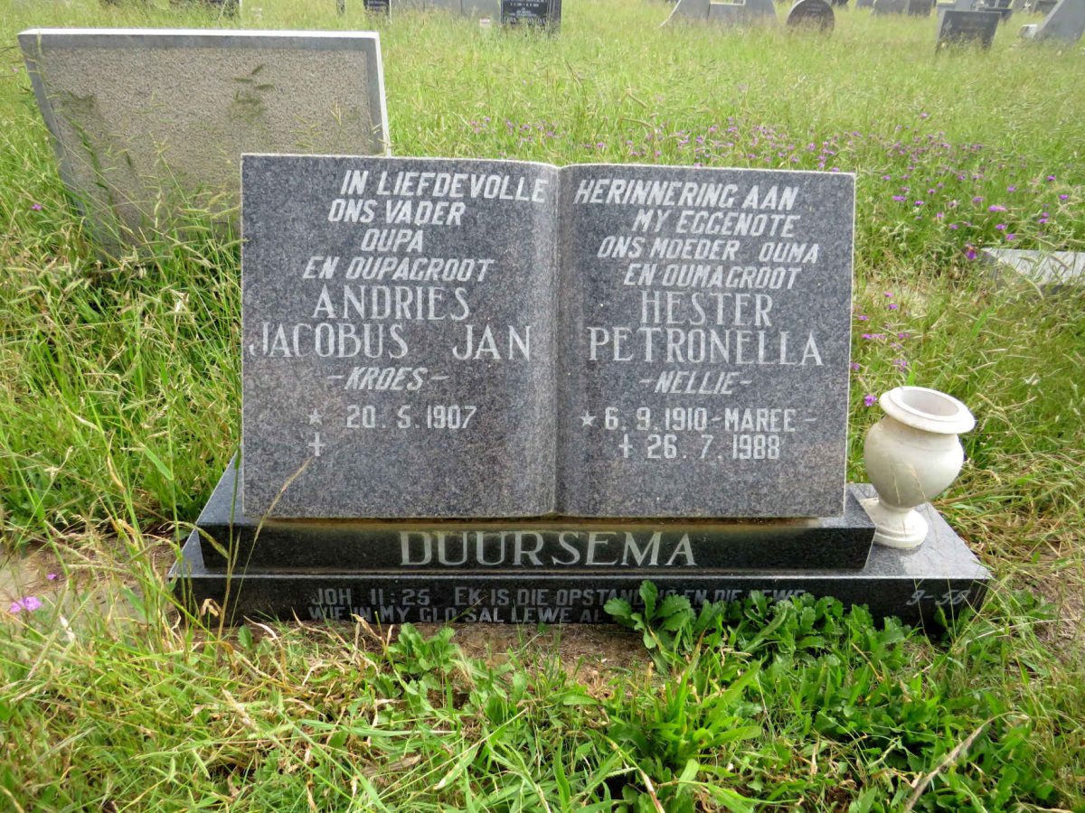 DUURSEMA Andries Jacobus Jan 1907- & Hester Petronella MAREE 1910-1988