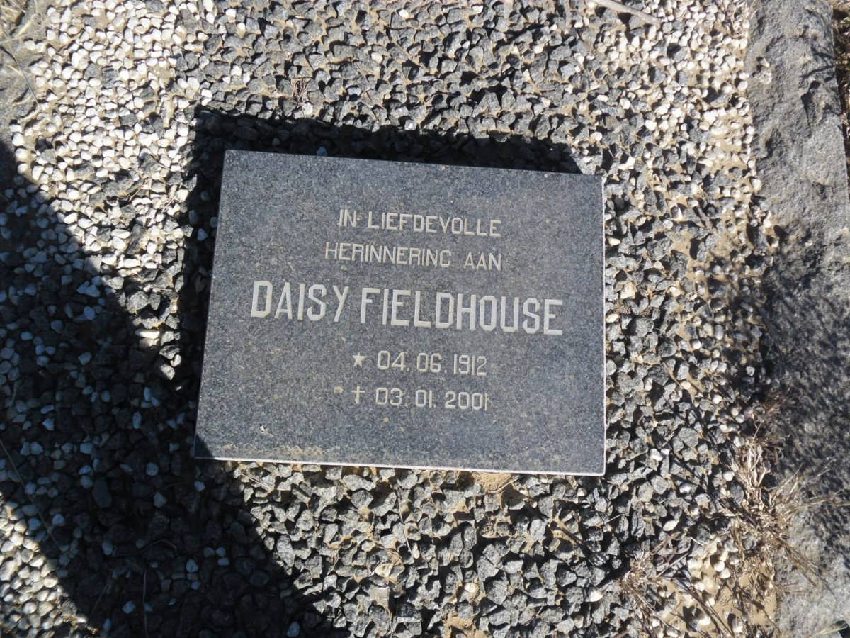 FIELDHOUSE Daisy 1912-2001