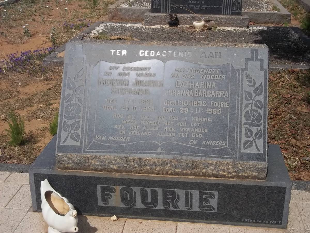 FOURIE Frederick Johannes Stephanus 1886-1955 &amp; Catharina Johanna Barbara FOURIE 1892-1980