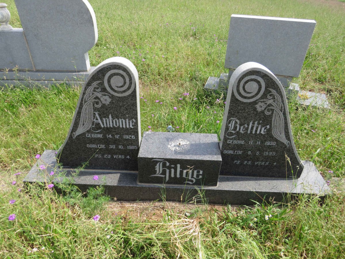 HITGE Antonie 1926-1985 & Bettie 1930-1995
