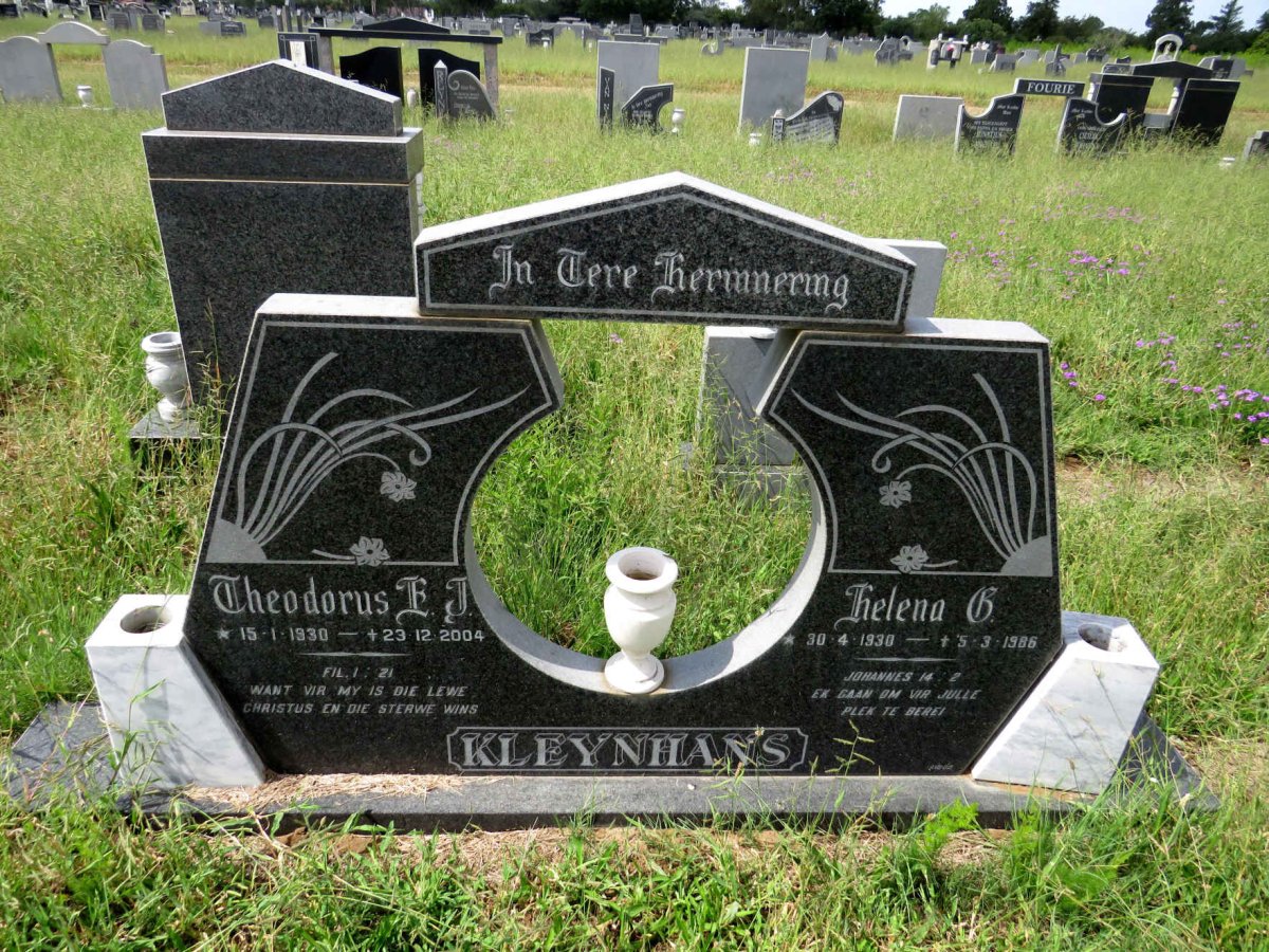 KLEYNHANS Theodorus F.J. 1930-2004 & Helena C. 1930-1986