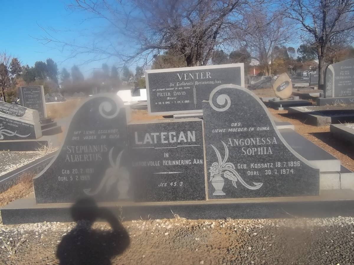 LATEGAN Stephanus Albertus 1891-1968 &amp; Angonessa Sophia KOSSATZ 1896-1974