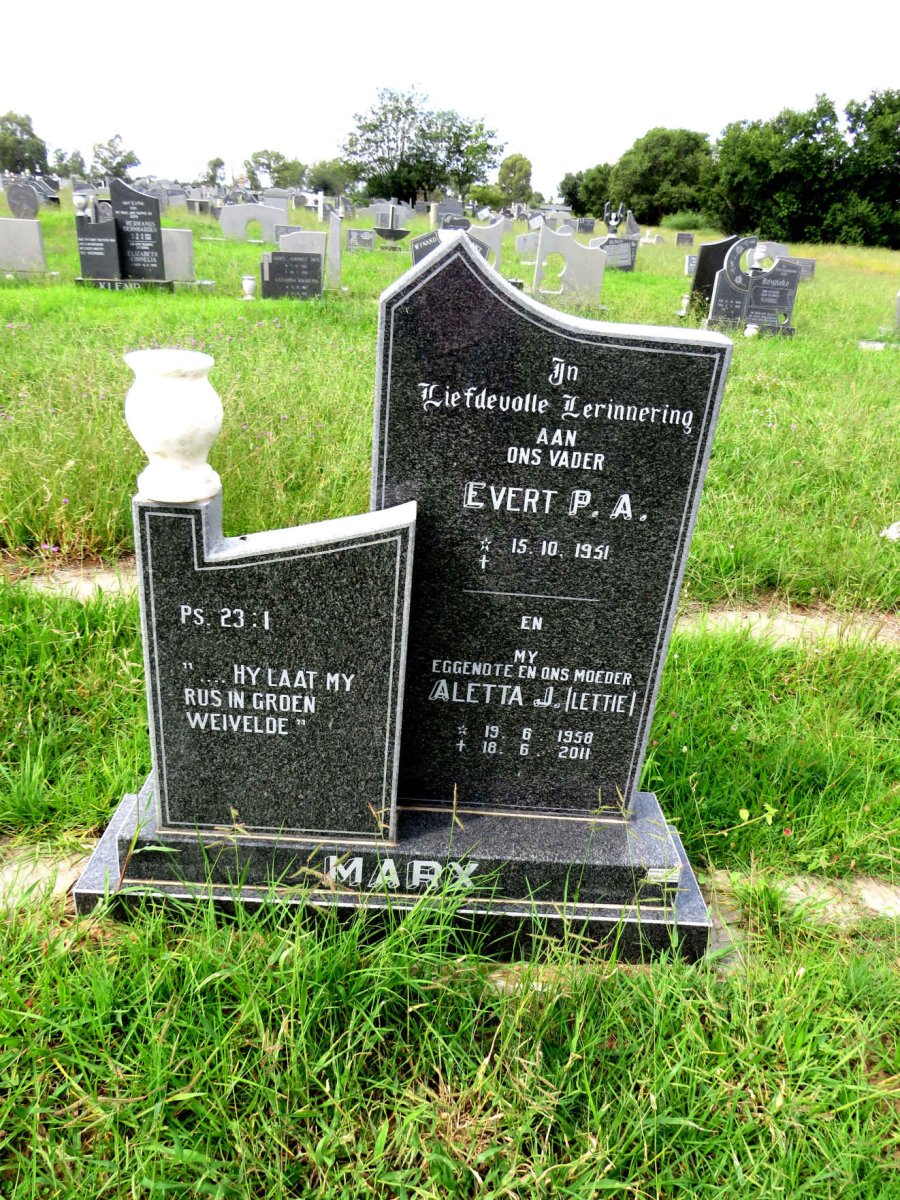 MARX Evert P.A. 1951- & Aletta J. 1958-2011