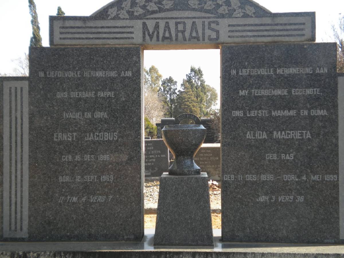 MARAIS Ernst Jacobus 1896-1969 &amp; Alida Magrieta RAS 1896-1959