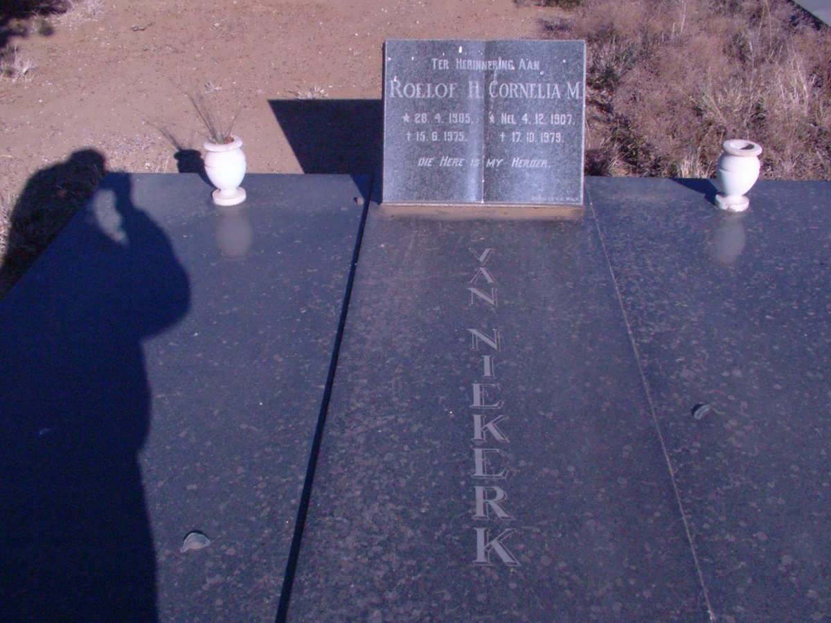NIEKERK Roelof H., van 1905-1975 &amp; Cornelia M. NEL 1907-1979