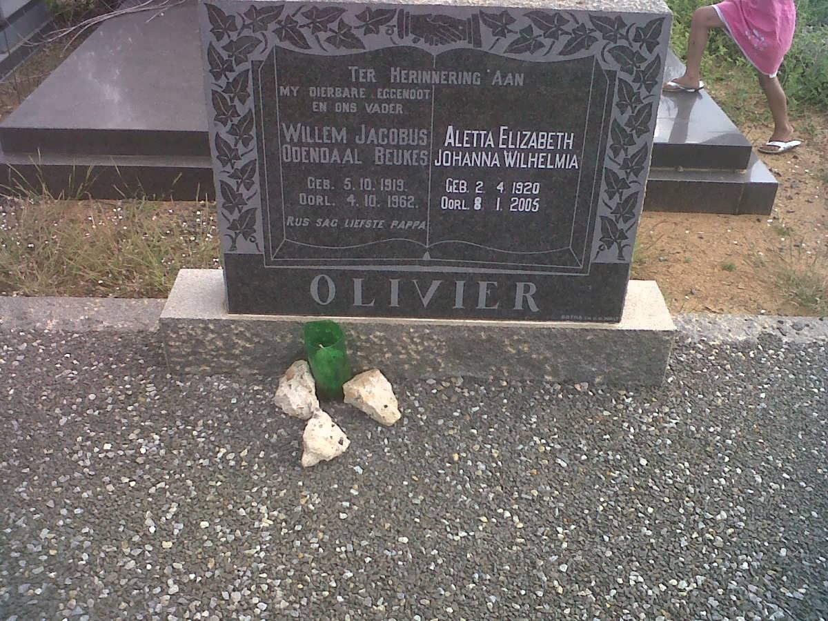 OLIVIER Willem Jacobus Odendaal Beukes 1919-1962 &amp; Aletta Elizabeth Johanna Wilhelmia 1920-2005