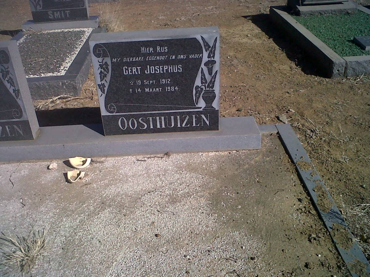 OOSTHUIZEN Gert Josephus 1912-1984