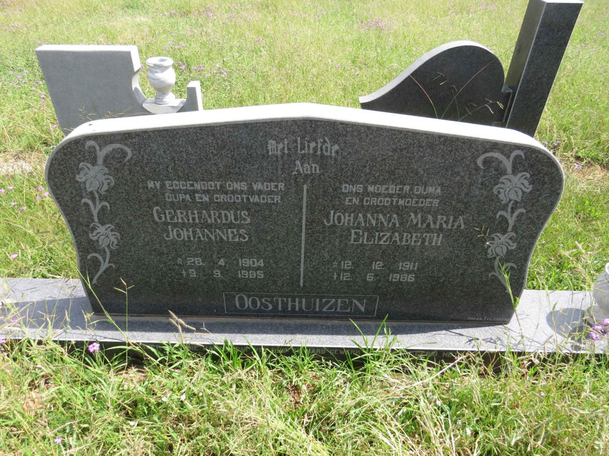 OOSTHUIZEN Gerhardus Johannes 1904-1985 & Johanna Maria Elizabeth 1911-1986