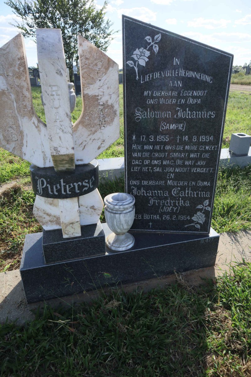 PIETERSE Salomon Johannes 1955-1994 &amp; Johanna Cathrina Fredrika BOTHA 1954-