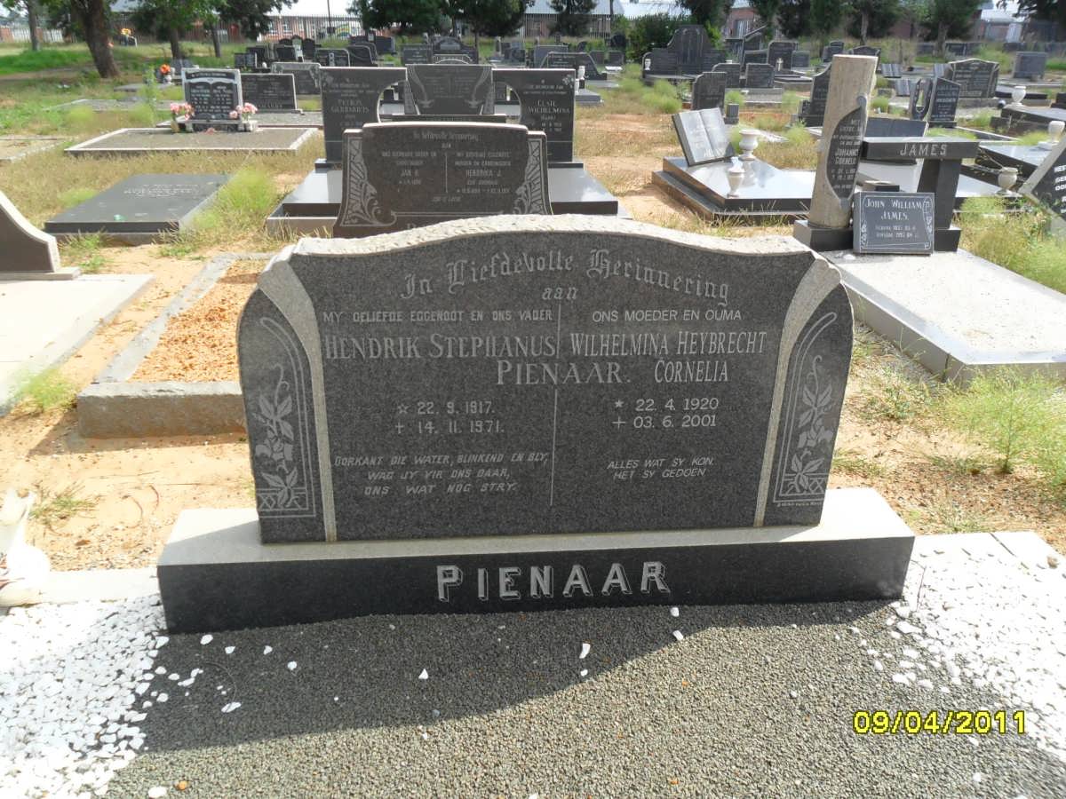 PIENAAR Hendrik Stephanus 1917-1971 &amp; Wilhelmina Heybrecht Cornelia 1920-2001