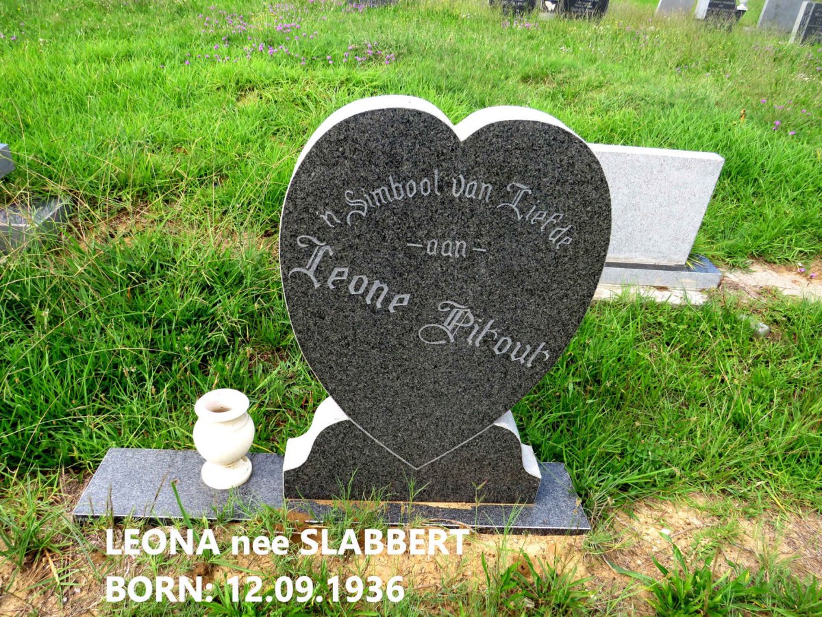 PITOUT Leona nee SLABBERT 1936-