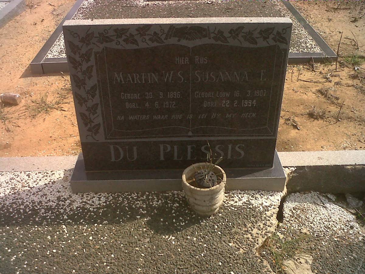 PLESSIS Martin W.S., du 1896-1972 &amp; Susanna E. LOUW 1907-1994