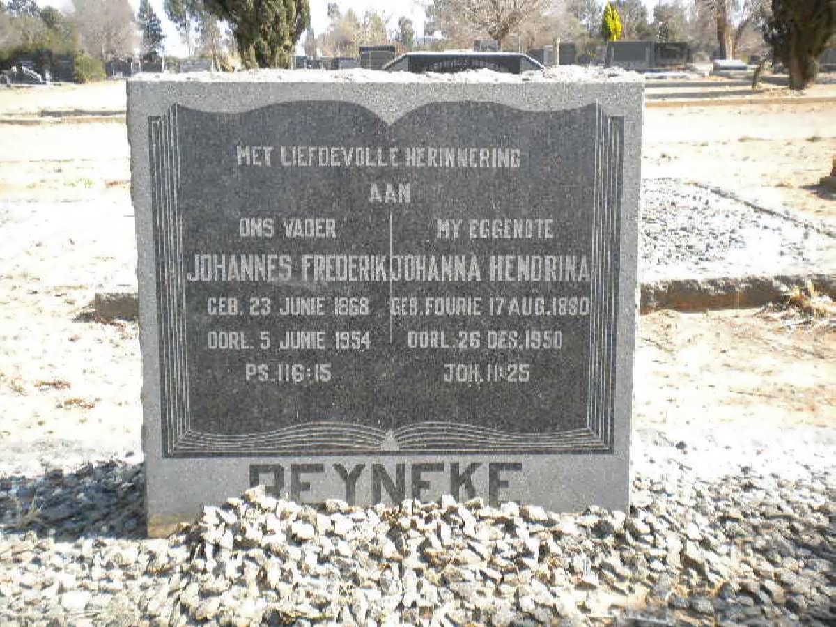 REYNEKE Johannes Frederik 1868-1954 &amp; Johanna Hendrina 1880-1950