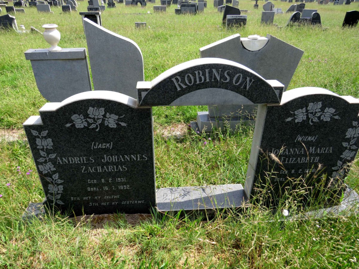 ROBINSON Andries Johannes Zacharias 1931-1992 & Johanna Maria Elizabeth 1936- _1