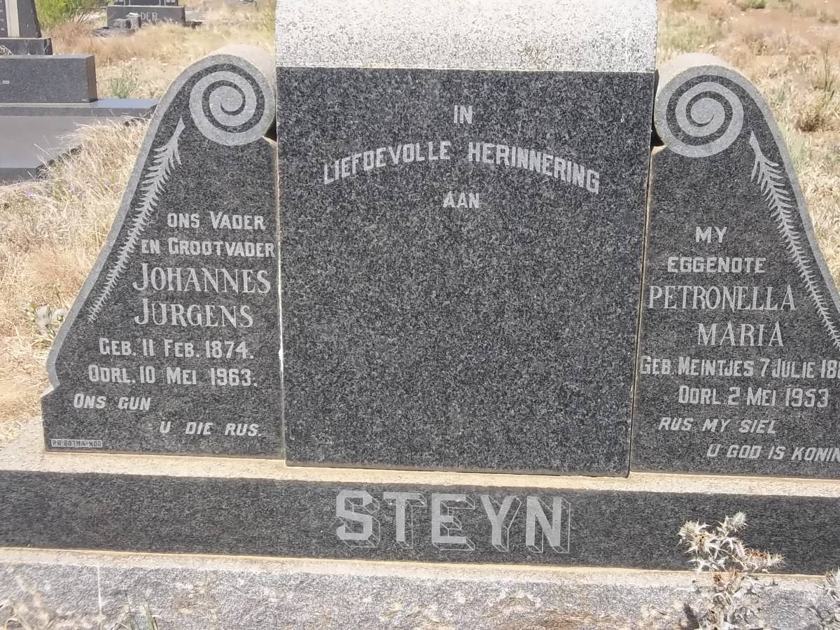 STEYN Johannes Jurgens 1874-1963 &amp; Petronella Maria MEINTJES 18??-1953