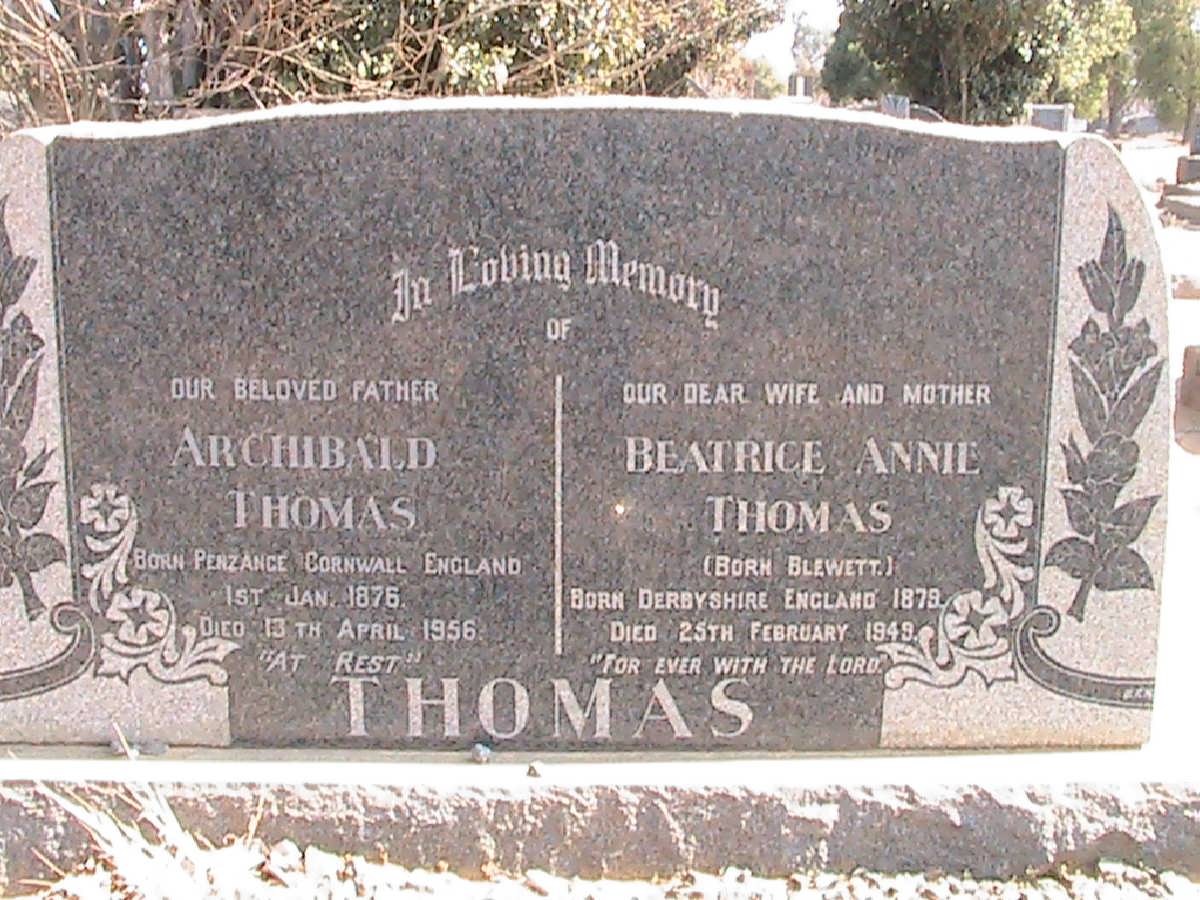 THOMAS Archibald Thomas 1876-1956 &amp; Beatrice Annie BLEWETT 1879-1949