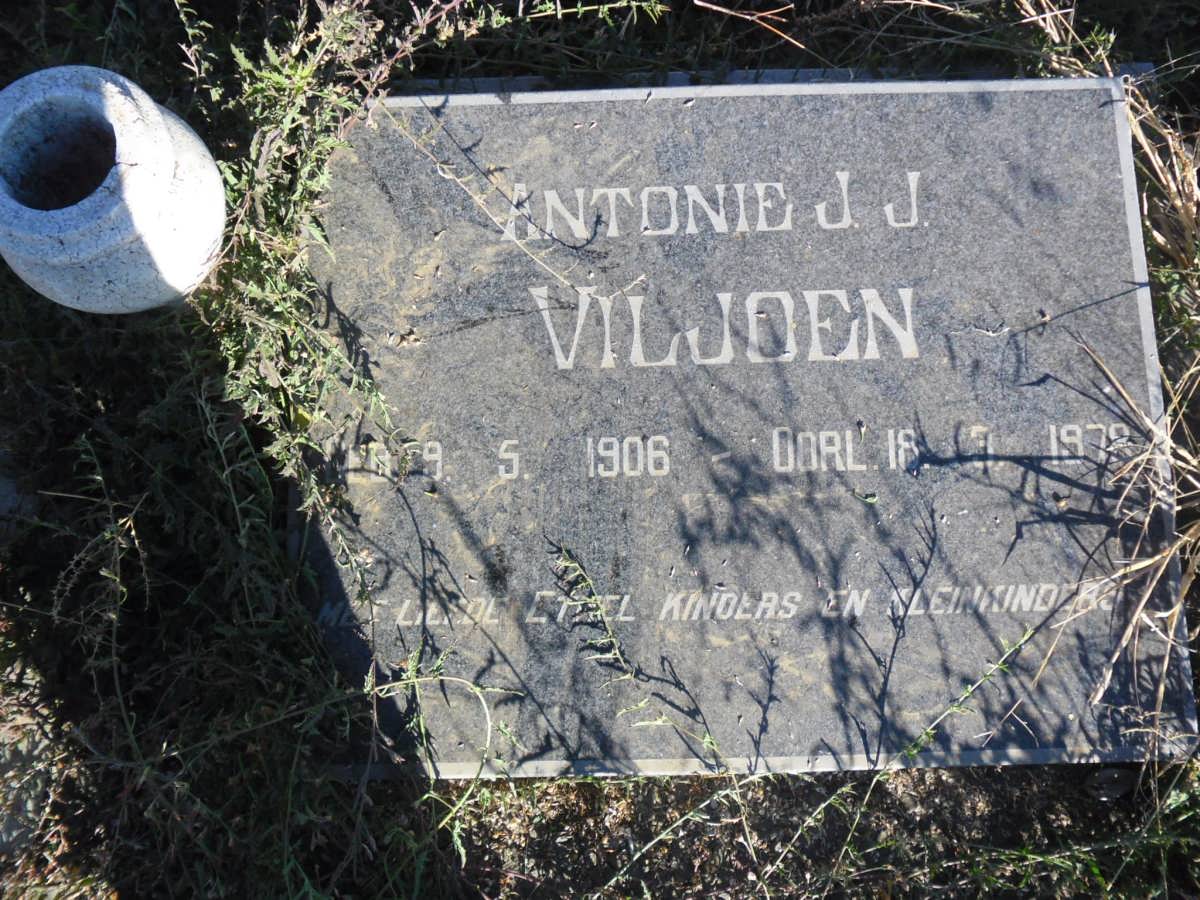 VILJOEN Antonie J.J. 1906-1978