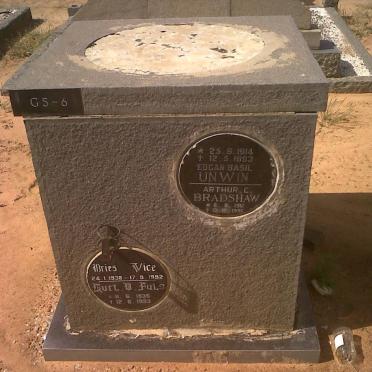 VICE Dries 1938-1992 :: FULS Kurt O. 1935-1993 :: UNWIN Edgar Basil 1914-1993 :: BRADSHAW Arthur C. 1912-1996