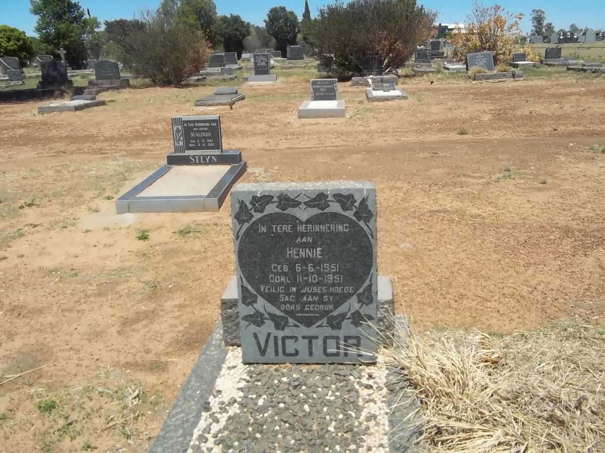 VICTOR Hennie 1951-1951