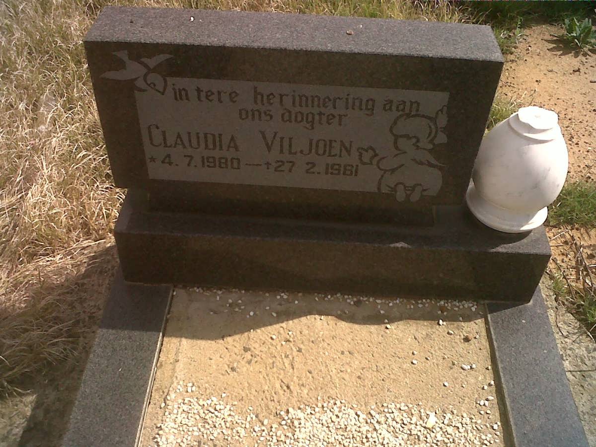 VILJOEN Claudia 1980-1981
