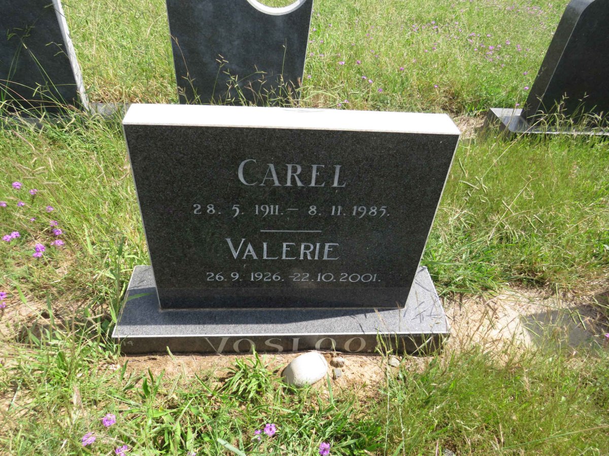 VOSLOO Carel 1911-1985 & Valerie 1926-2001