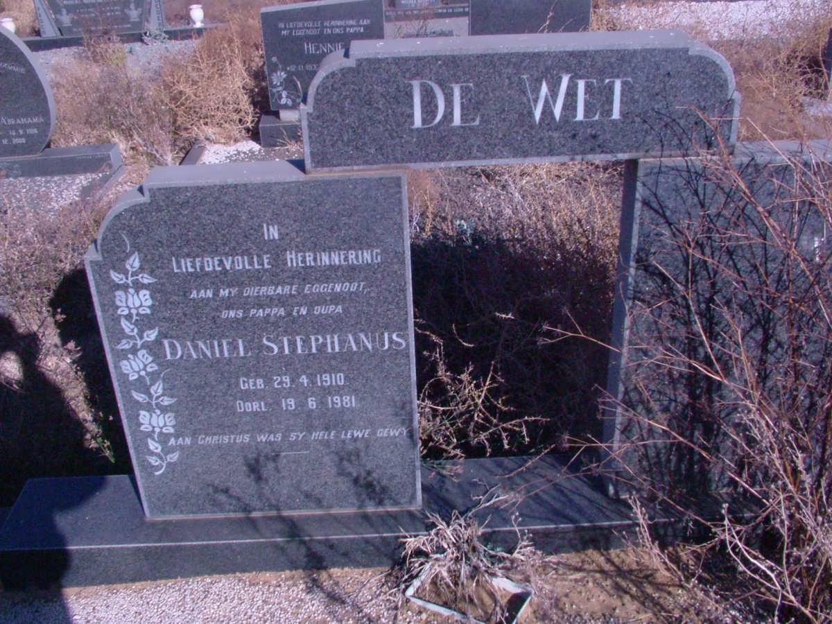 WET Daniel Stephanus, de 1910-1981