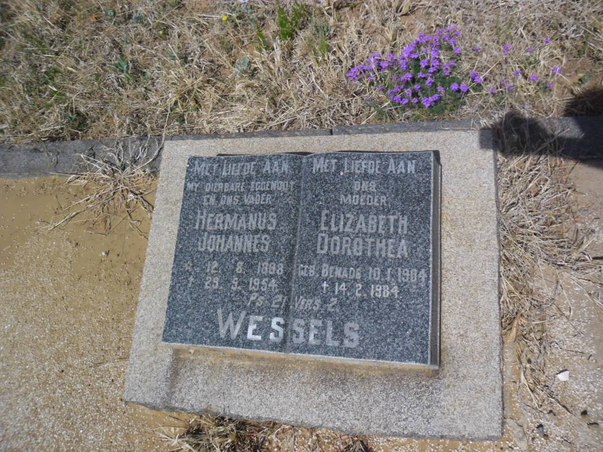 WESSELS Hermanus Johannes 1898-1954 &amp; Elizabeth Dorothea BENADE 1904-1984