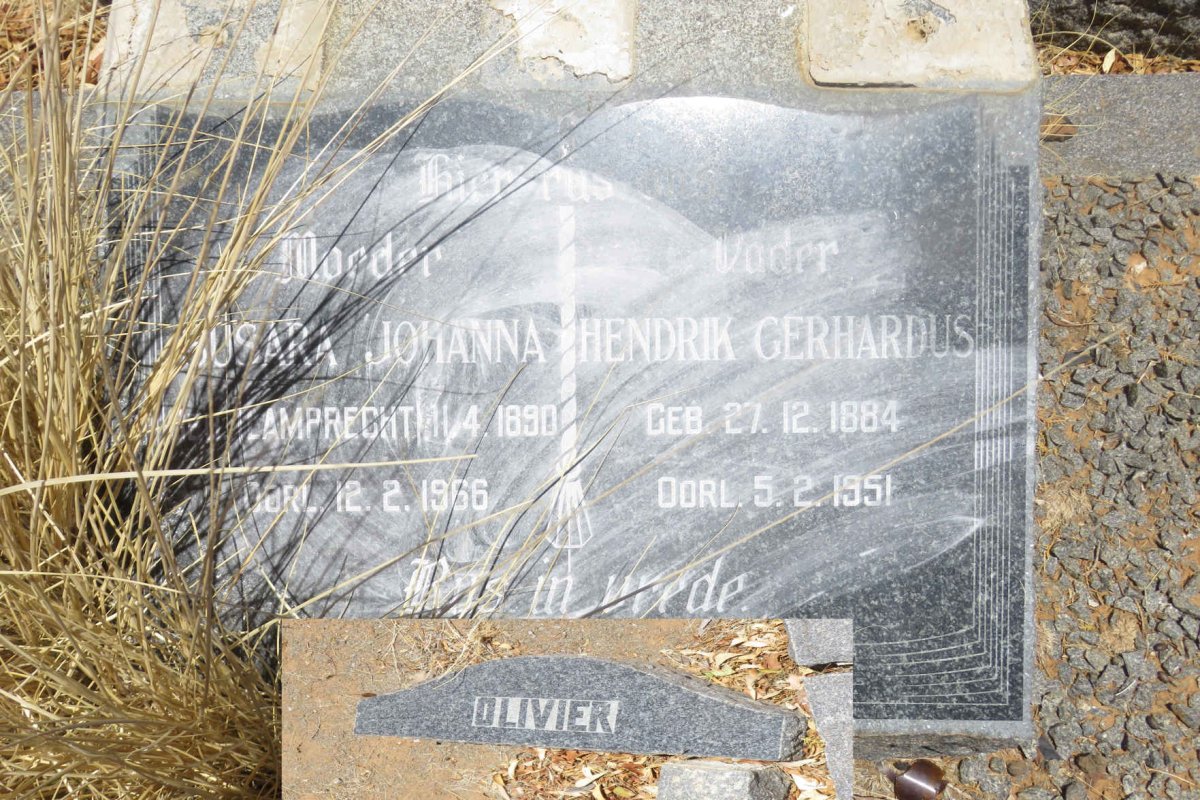 OLIVIER Hendrik Gerhardus 1884-1951 &amp; Susara Johanna LAMPRECHT 1890-1966