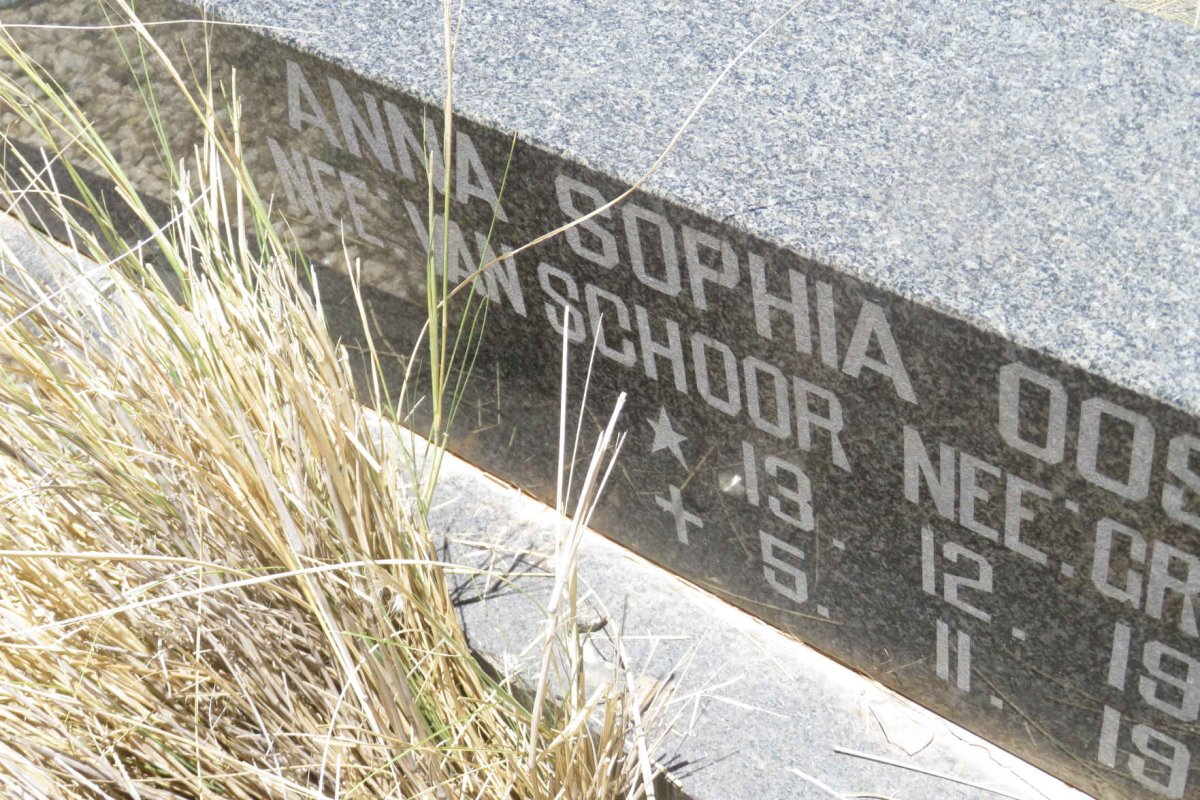 OOSTHUIZEN Anna Sophia formerly VAN SCHOOR nee GROBBELAAR 1908-1997