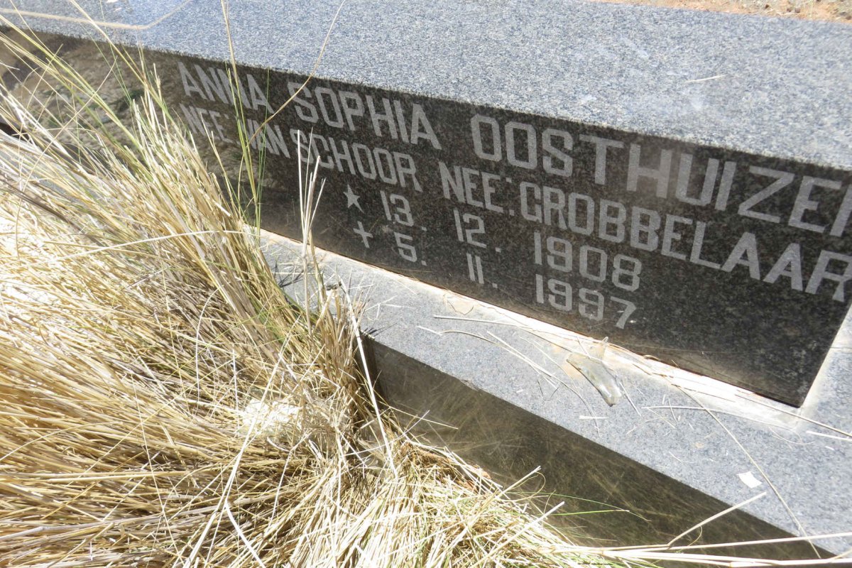 OOSTHUIZEN Anna Sophia formerly VAN SCHOOR nee GROBBELAAR 1908-1997