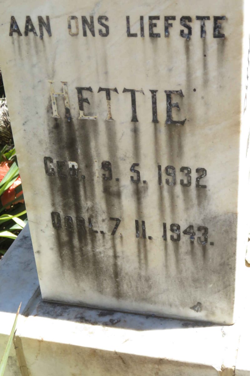 SWANEPOEL Hettie 1932-1943 :: SWANEPOEL Mirandatjie 1944-1945