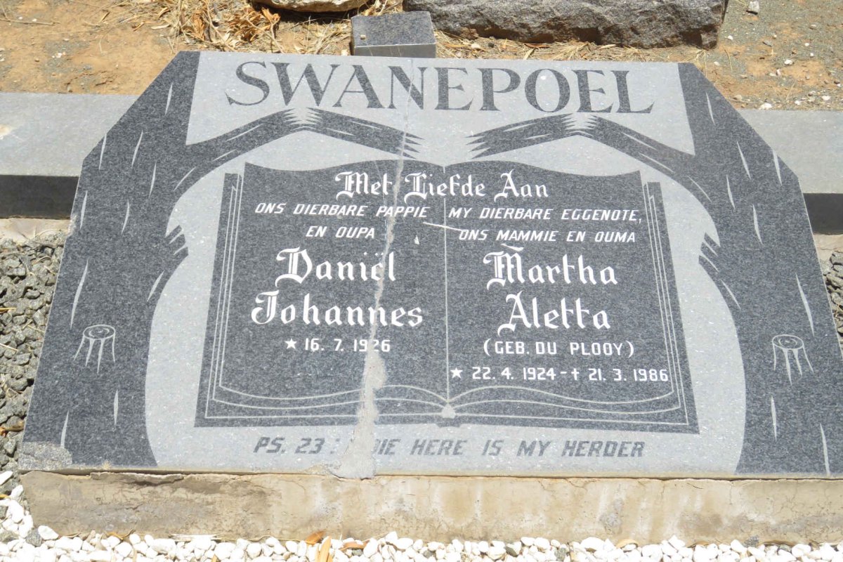 SWANEPOEL Daniel Johannes 1926- &amp; Martha Aletta DU PLOOY 1924-1986