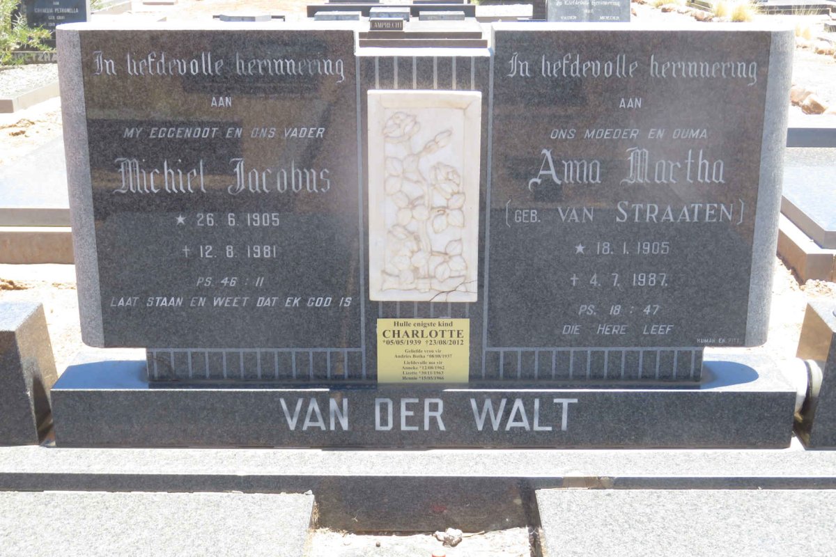 WALT Michiel Jacobus, van der 1905-1981 &amp; Anna Martha VAN STRAATEN 1905-1987