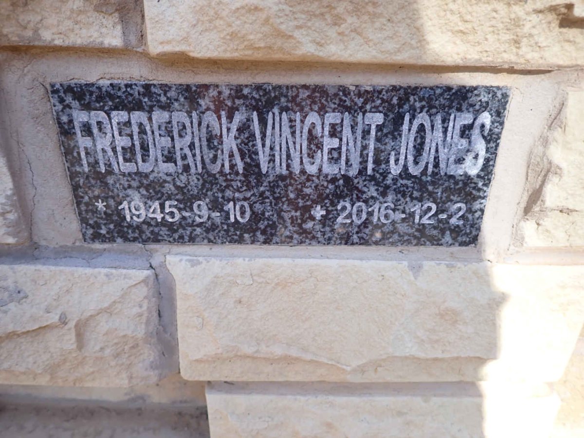 JONES Frederick Vincent 1945-2016