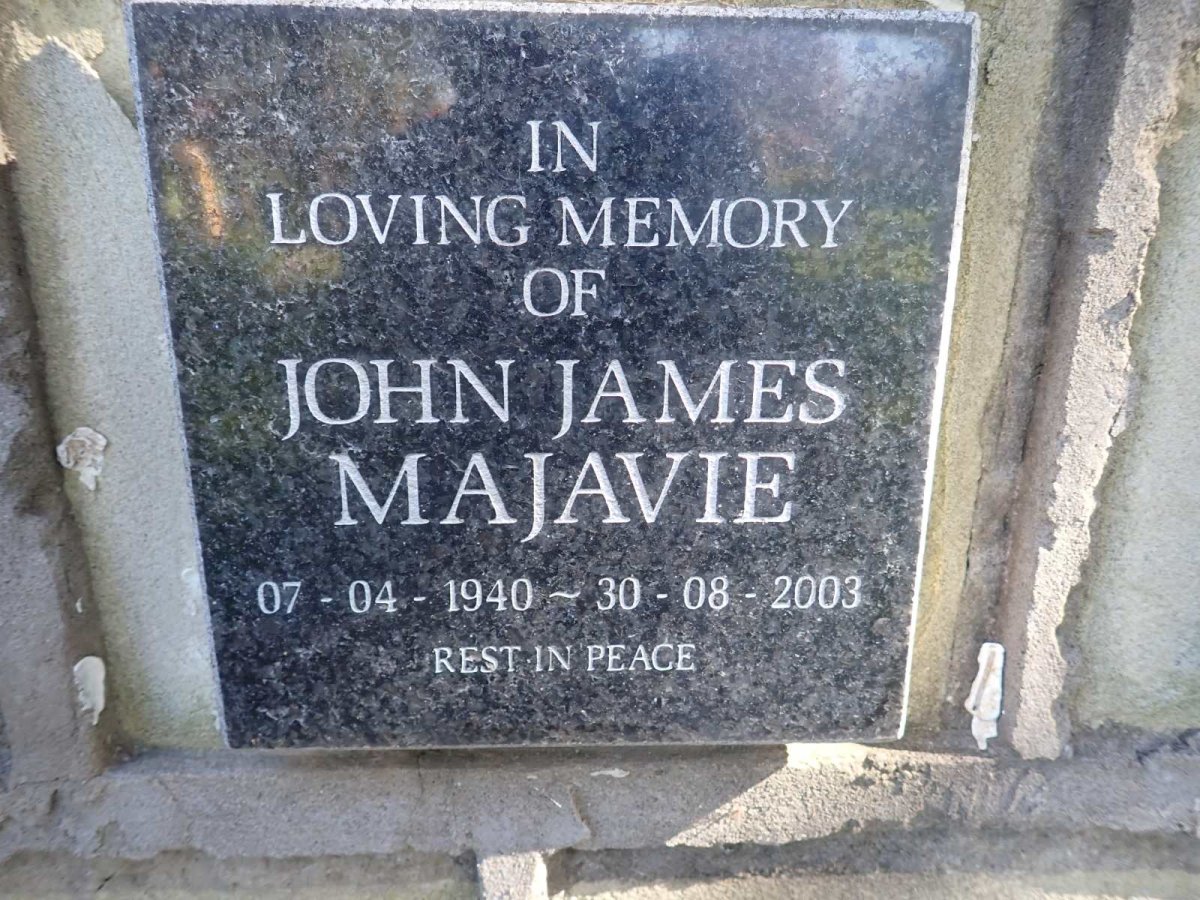 MAJAVIE John James 1940-2003